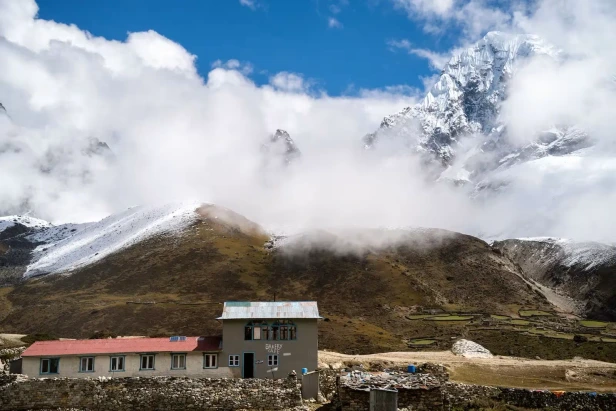 Village Before Rupina La