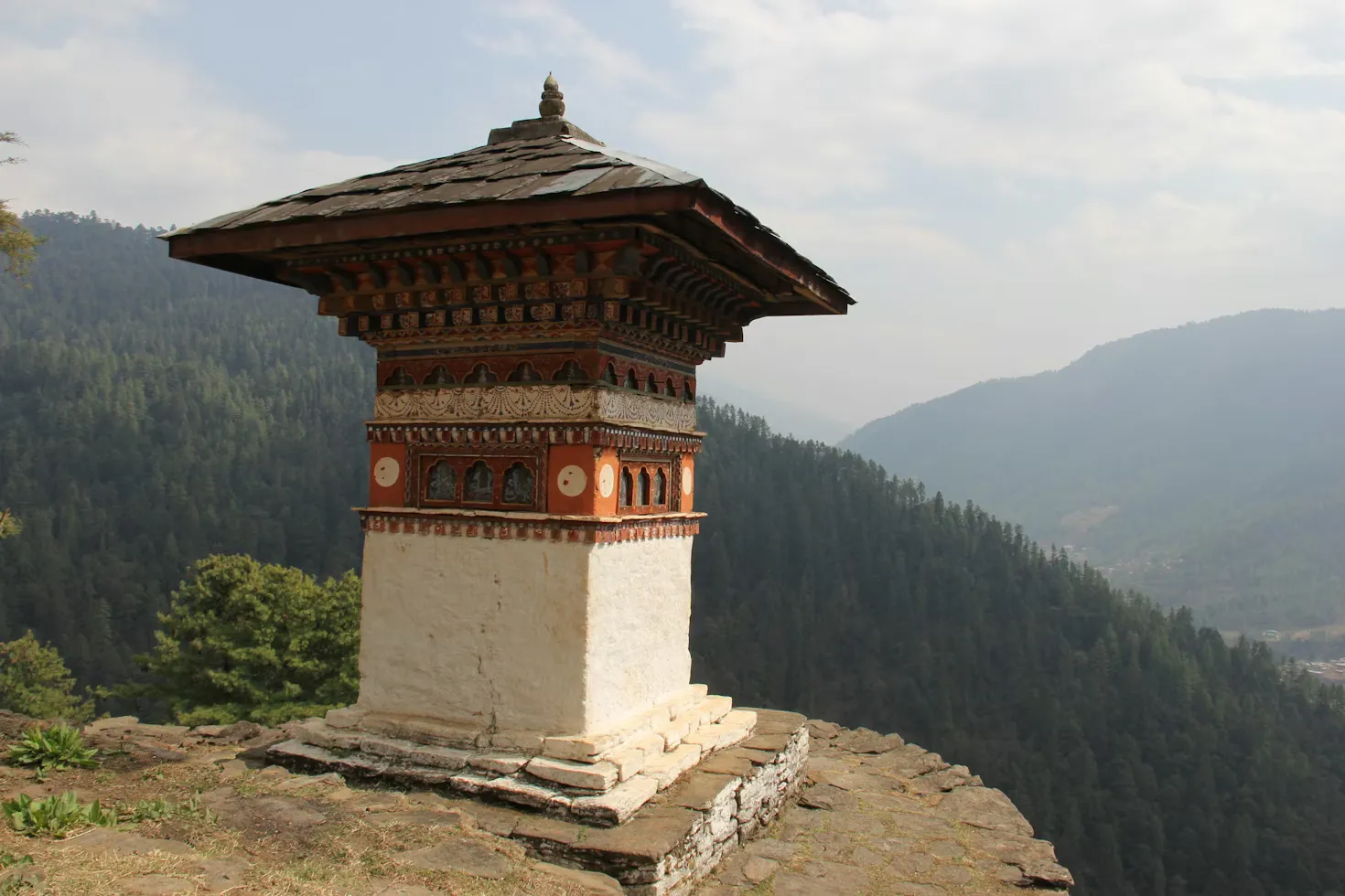 Glimpse of hills from Thimpu