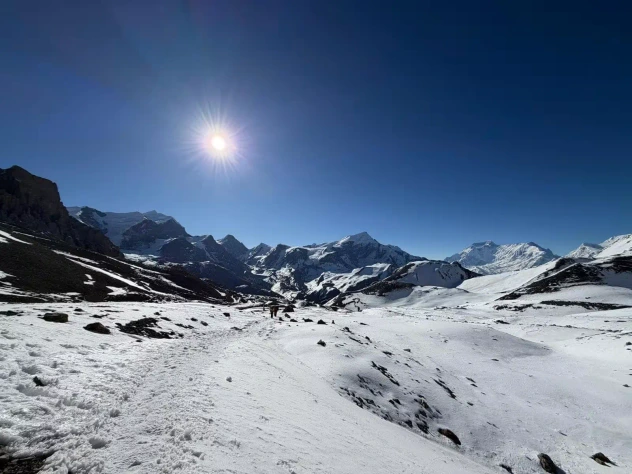 Tilicho Lake: The Sacred Himalayan Lake of Legends, Faith, and Adventure