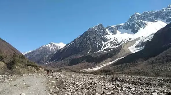 Way to Tsum Valley